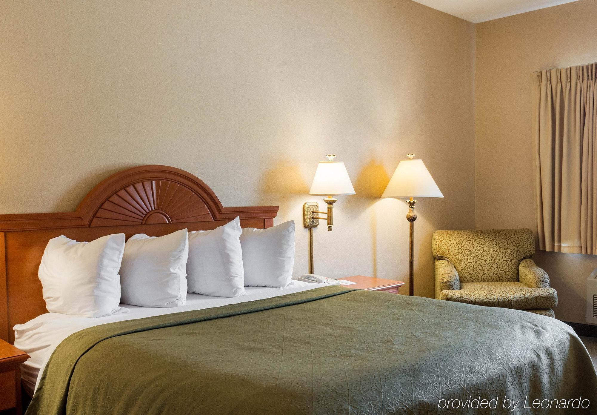 Quality Inn Brookings-University Esterno foto