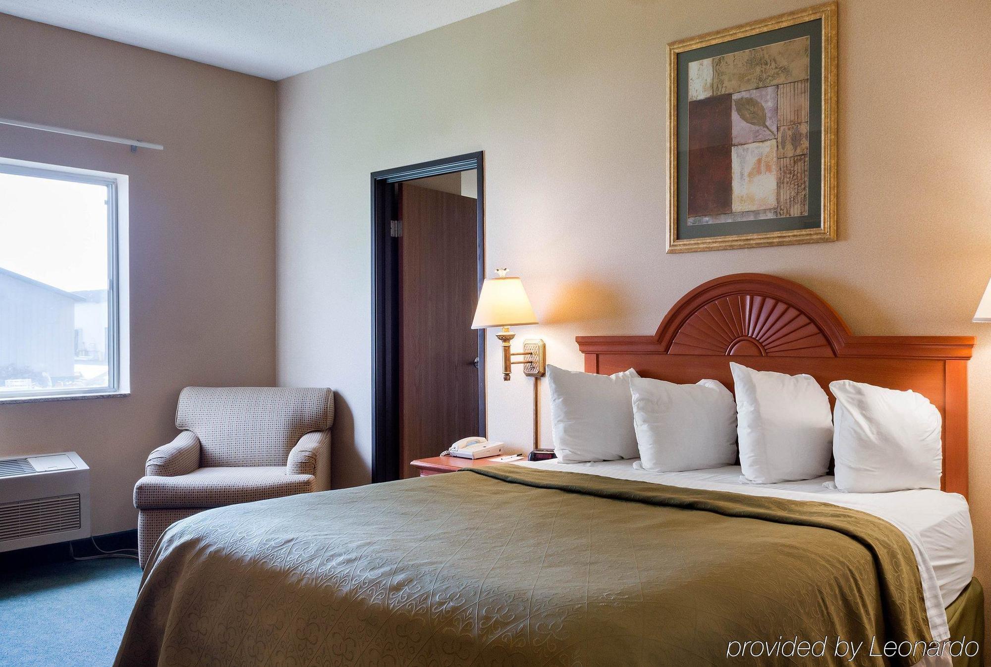 Quality Inn Brookings-University Esterno foto