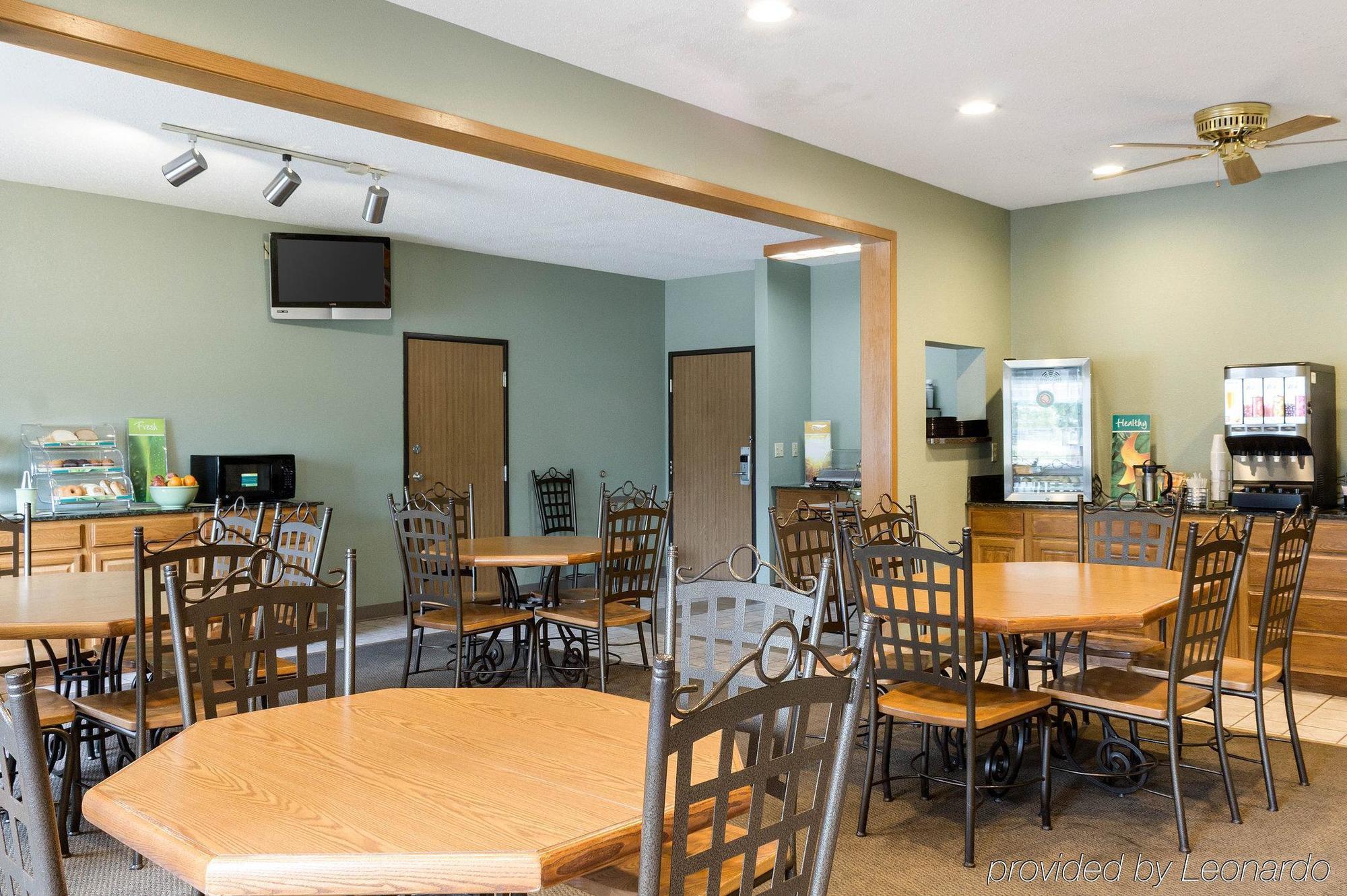 Quality Inn Brookings-University Esterno foto